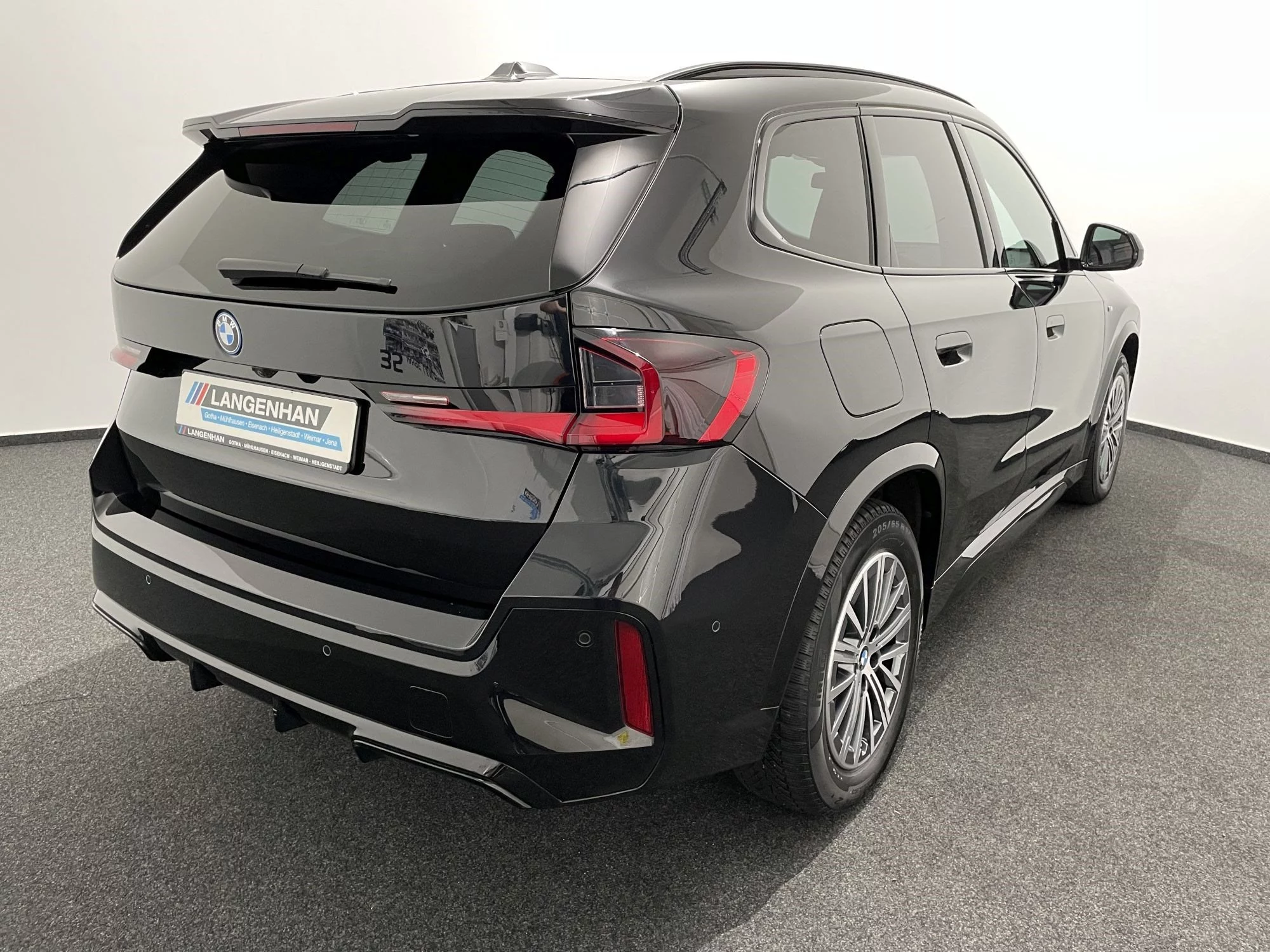 BMW iX1 xDrive30 M Sportpaket Head-Up HK HiFi DAB