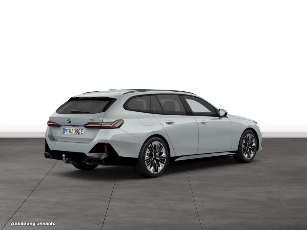 BMW i5 xDrive40 Touring