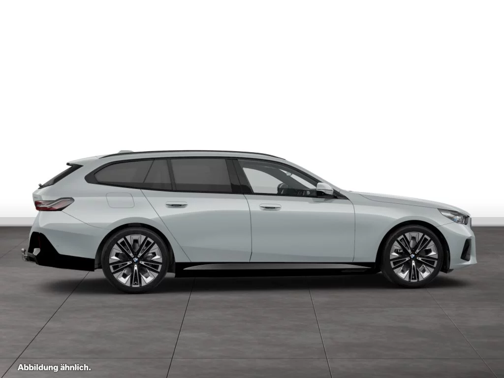 BMW i5 xDrive40 Touring