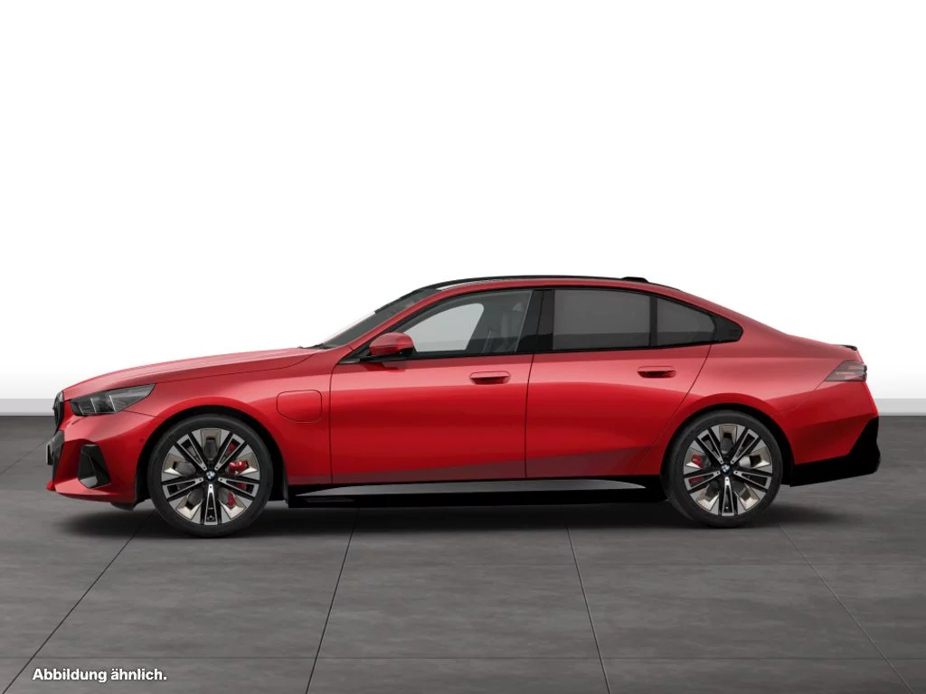 BMW 550e xDrive Limousine