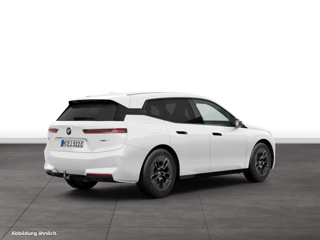 BMW iX xDrive45