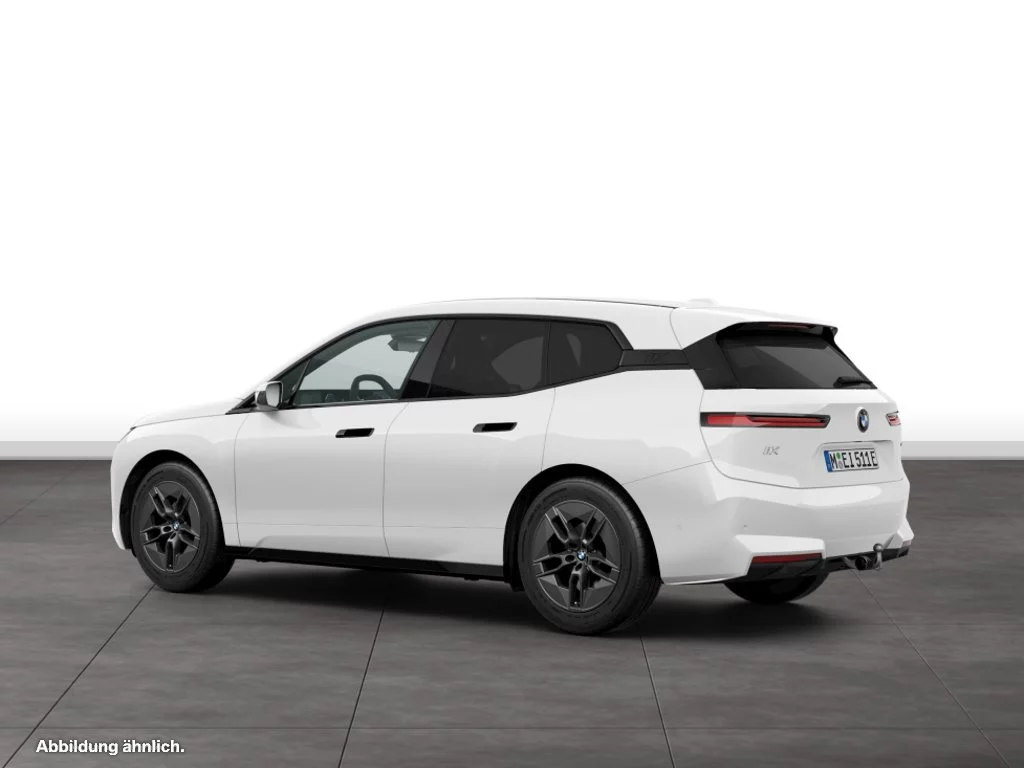 BMW iX xDrive45