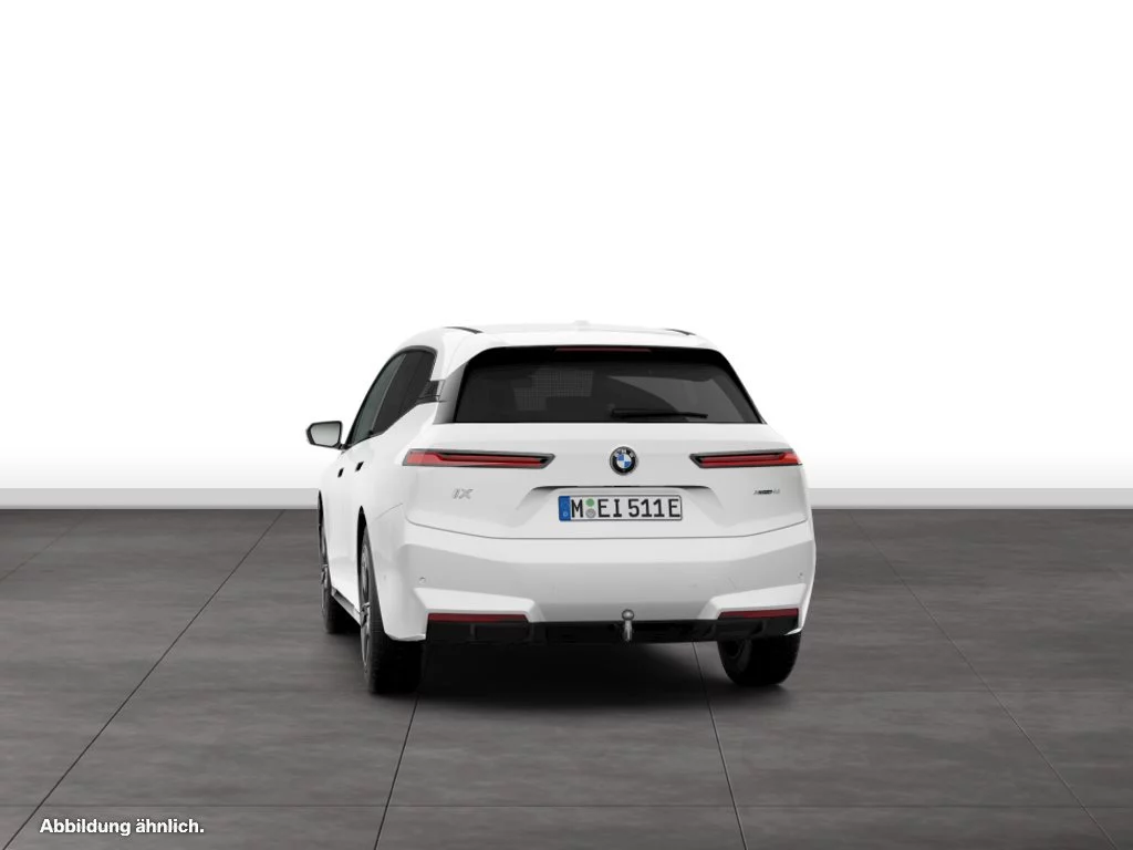 BMW iX xDrive45
