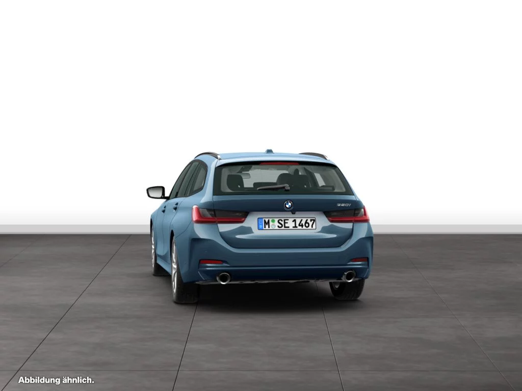 BMW 320i Touring