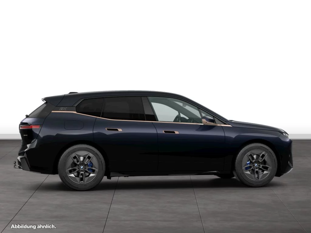 BMW iX xDrive45