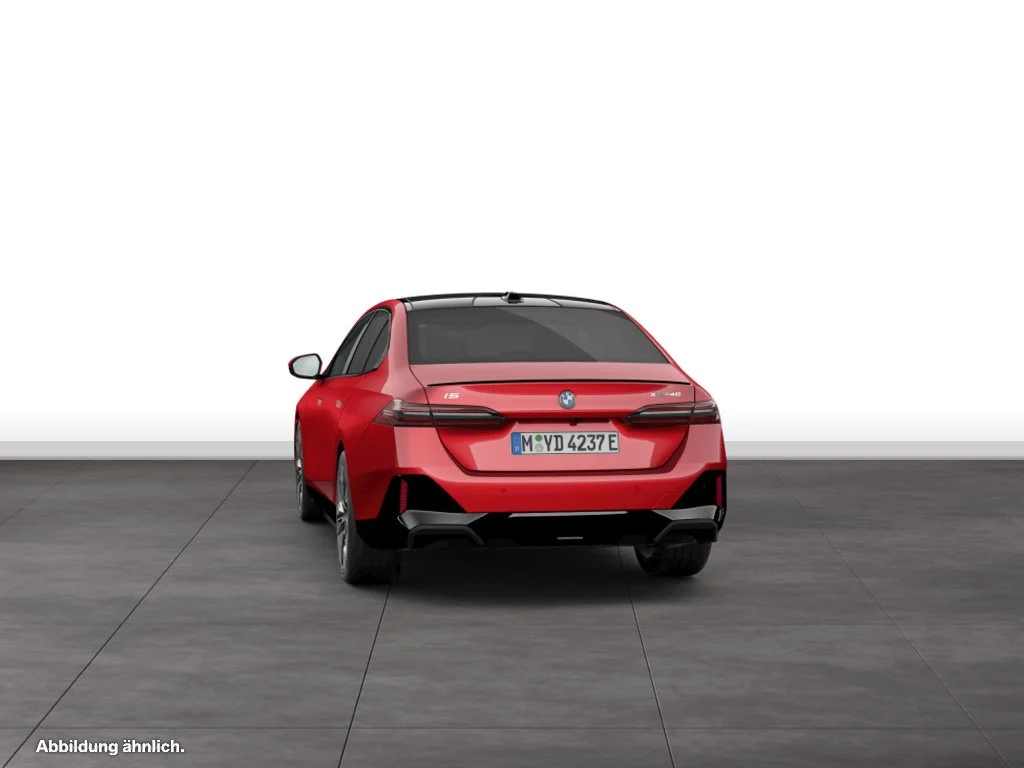 BMW i5 xDrive40