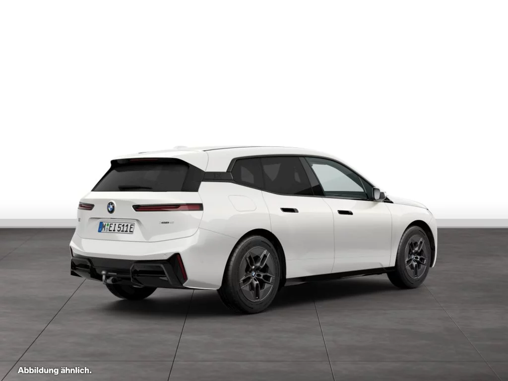 BMW iX xDrive45