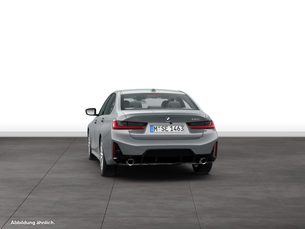 BMW 330i xDrive Limousine