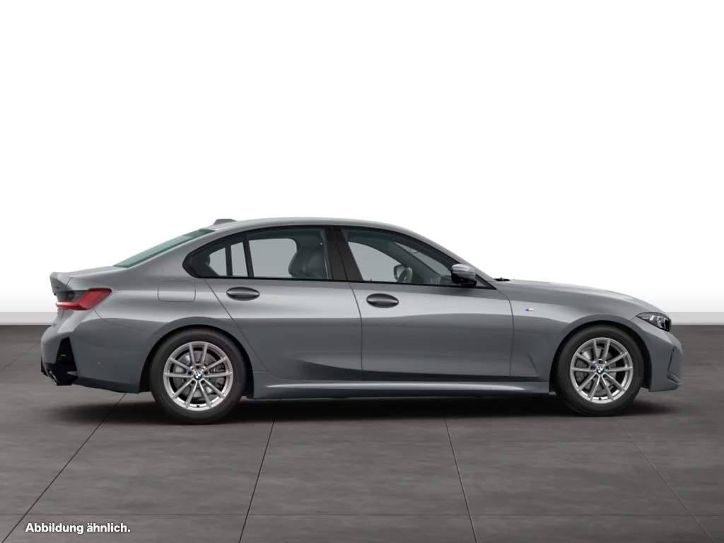 BMW 330i xDrive Limousine