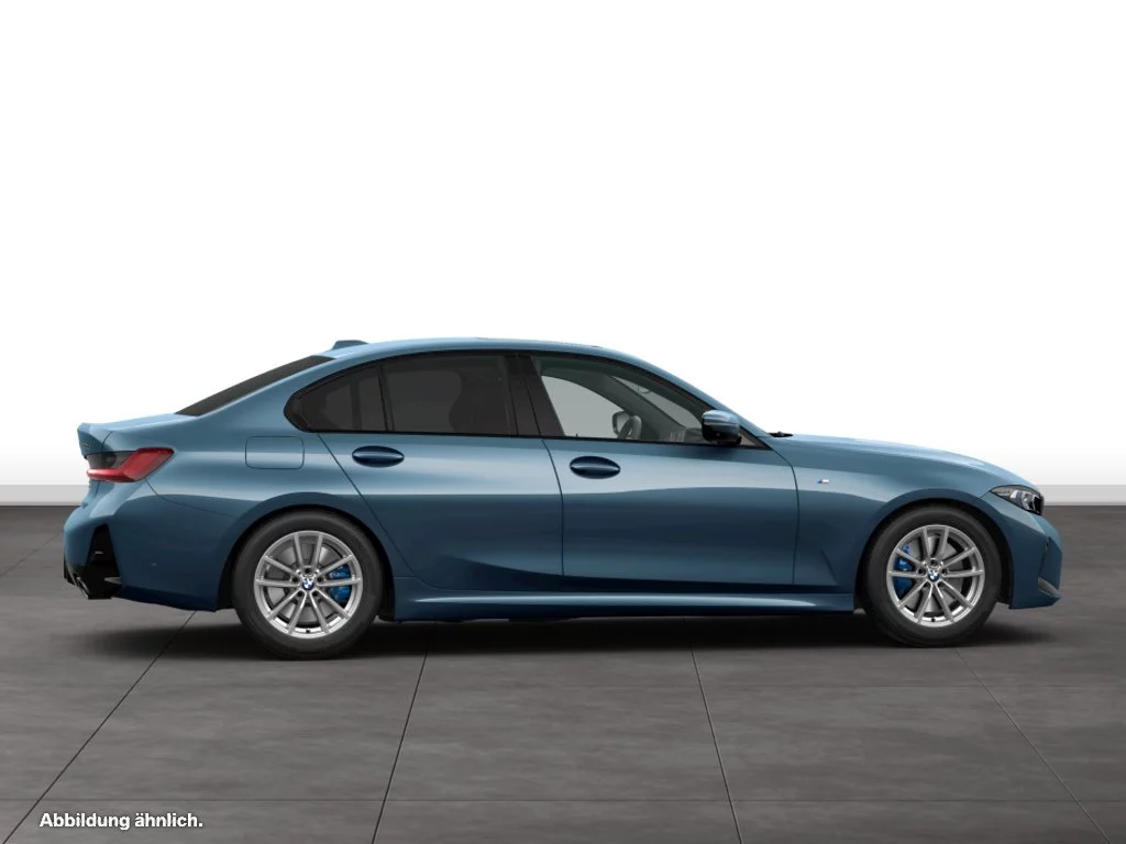 BMW 330e Limousine