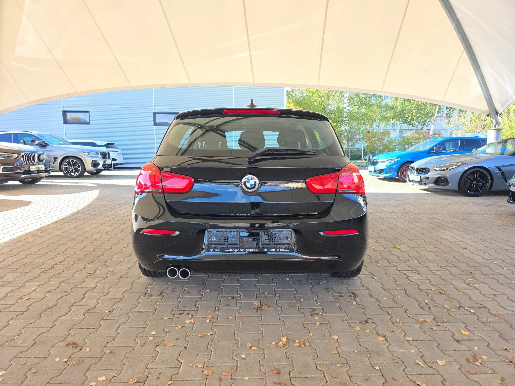 BMW 120d 5-Türer Advantage LED GSD RFK Navi Bus.