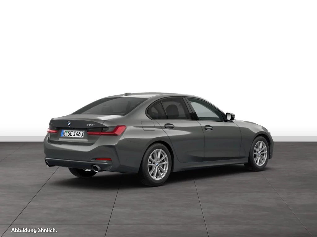 BMW 330i xDrive Limousine